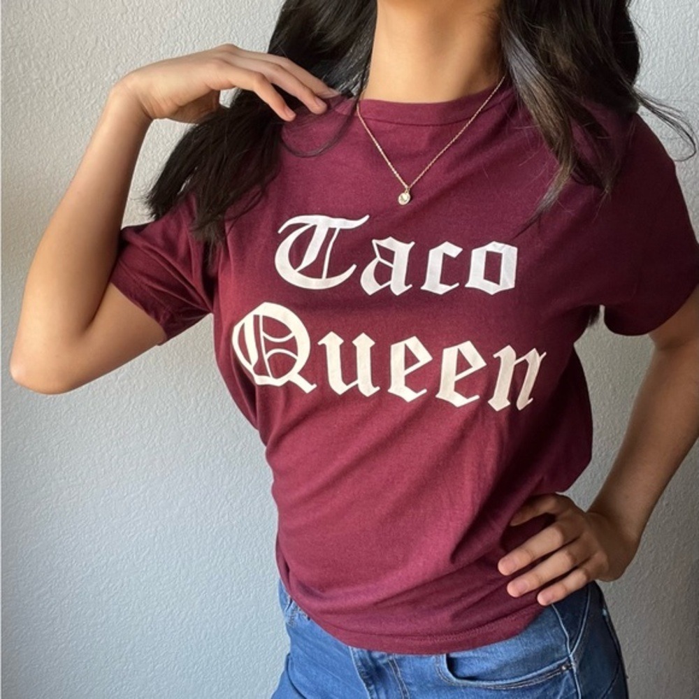 Rock Rose Couture Taco Queen T-Shirt Small Burgundy Red Graphic Tee Women's‎ NWT